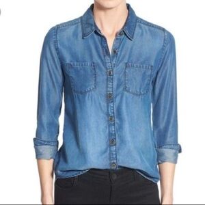 Calson Chambray Denim Button Down Long Sleeve Shirt Top. Small.